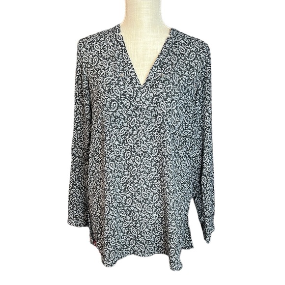 MICHAEL Michael Kors Tops - Michael Michael Kors Long Sleeve Blouse Shirt Tunic Black Gray Paisley Womens S
